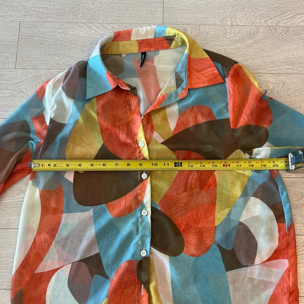 Pretty Little Thing Molly Mae abstract printed beach shirt 4 - Picture 3 of 5